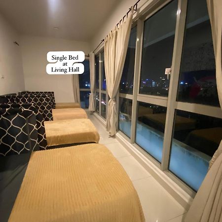 Regalia Bestfriend Hostel Куала Лумпур Екстериор снимка