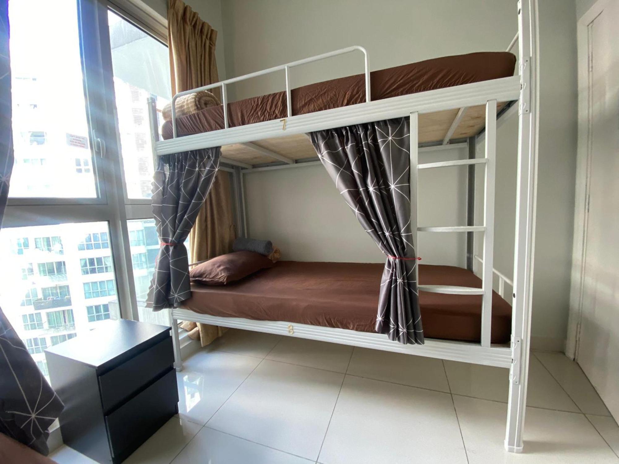 Regalia Bestfriend Hostel Куала Лумпур Екстериор снимка