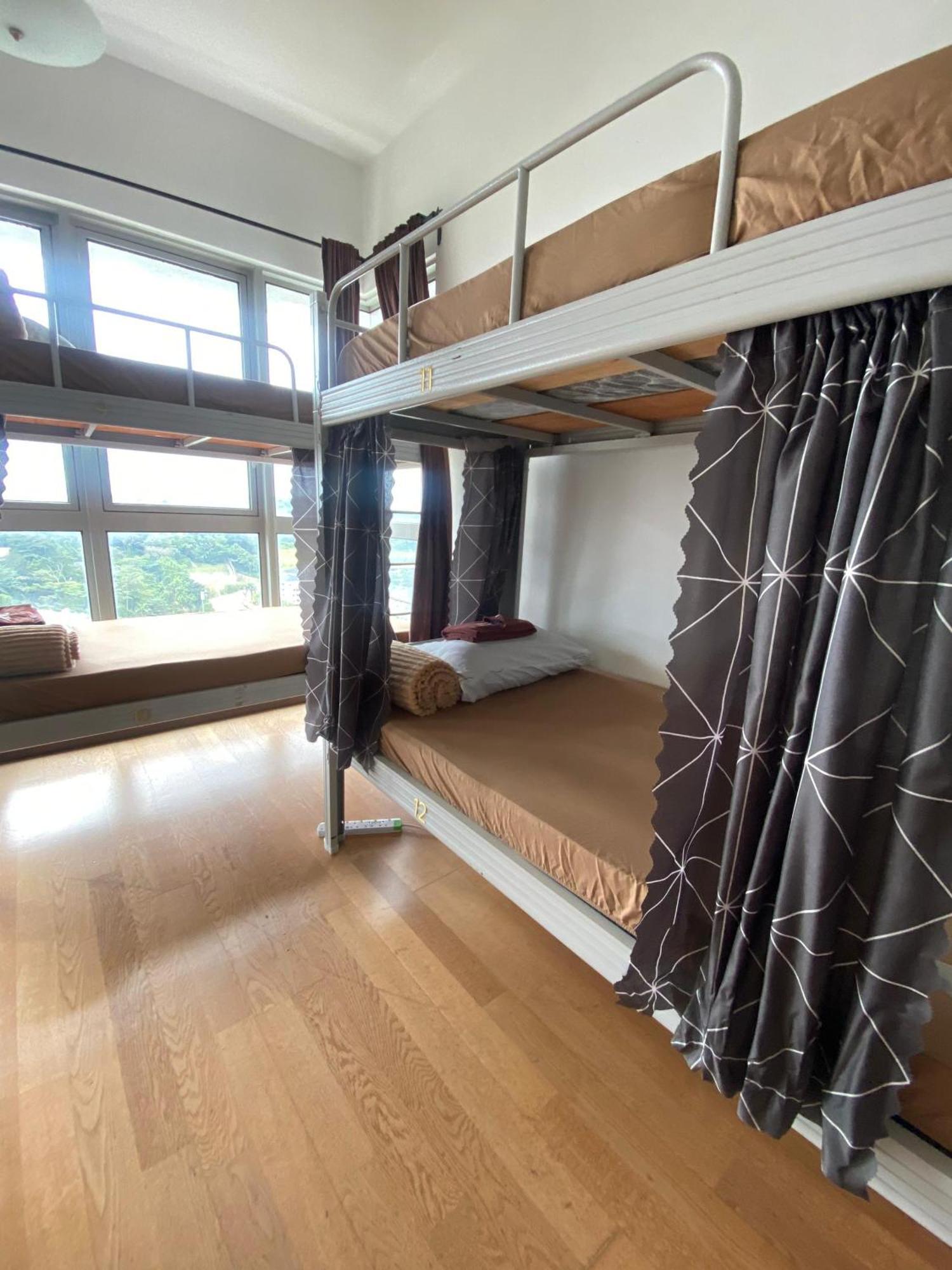 Regalia Bestfriend Hostel Куала Лумпур Екстериор снимка
