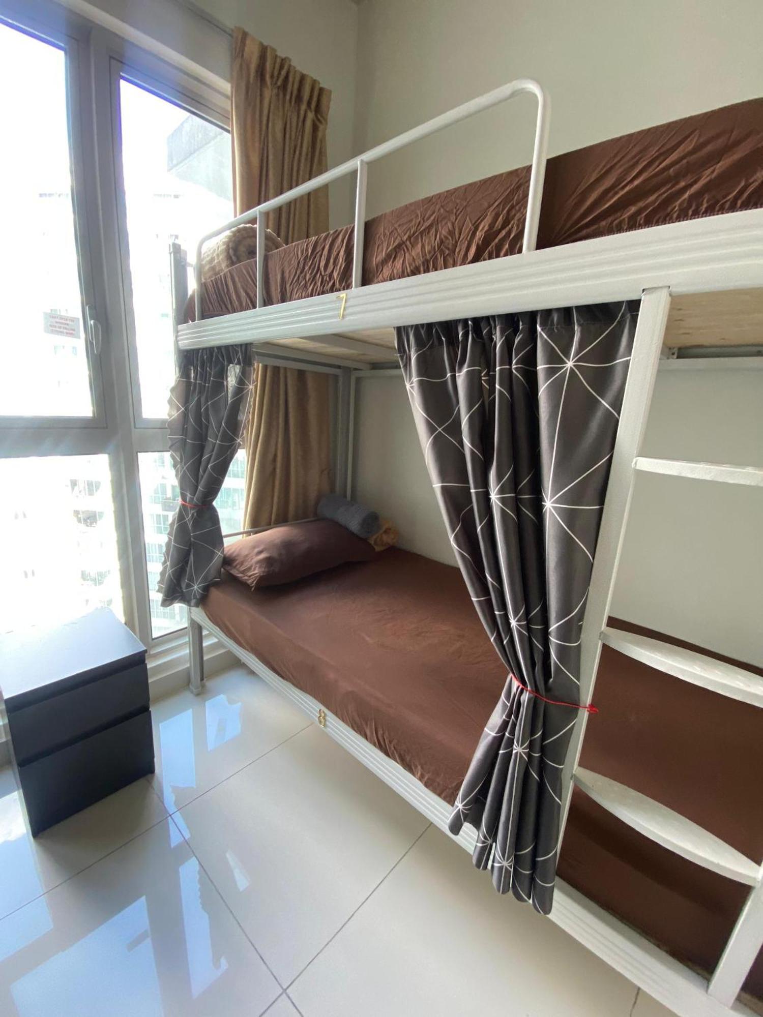 Regalia Bestfriend Hostel Куала Лумпур Екстериор снимка