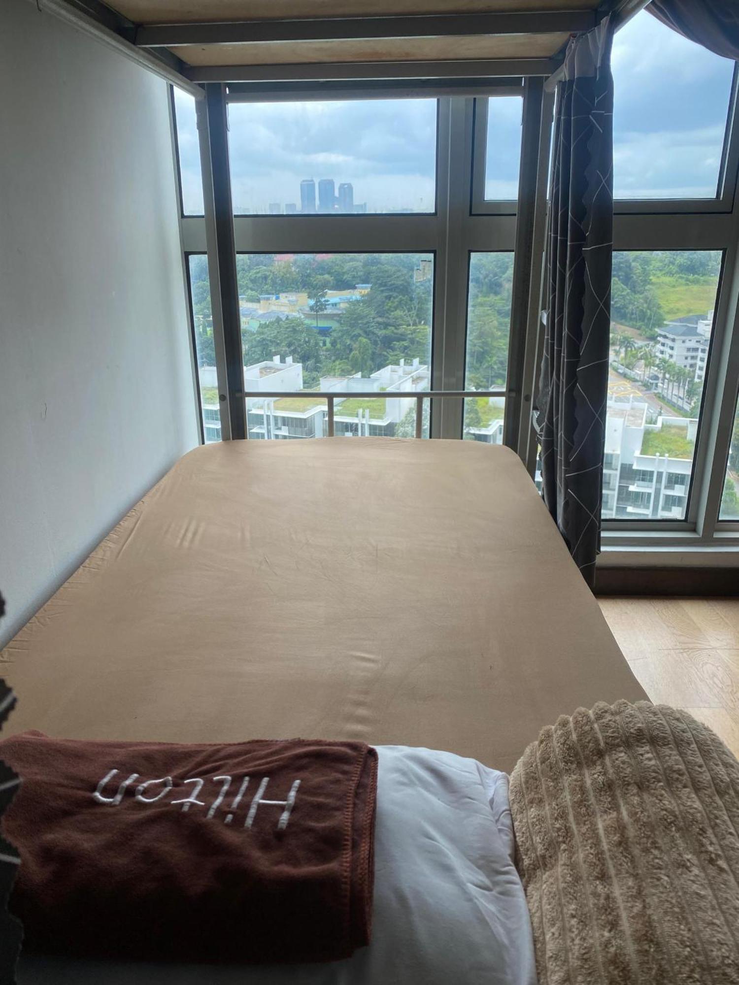 Regalia Bestfriend Hostel Куала Лумпур Екстериор снимка