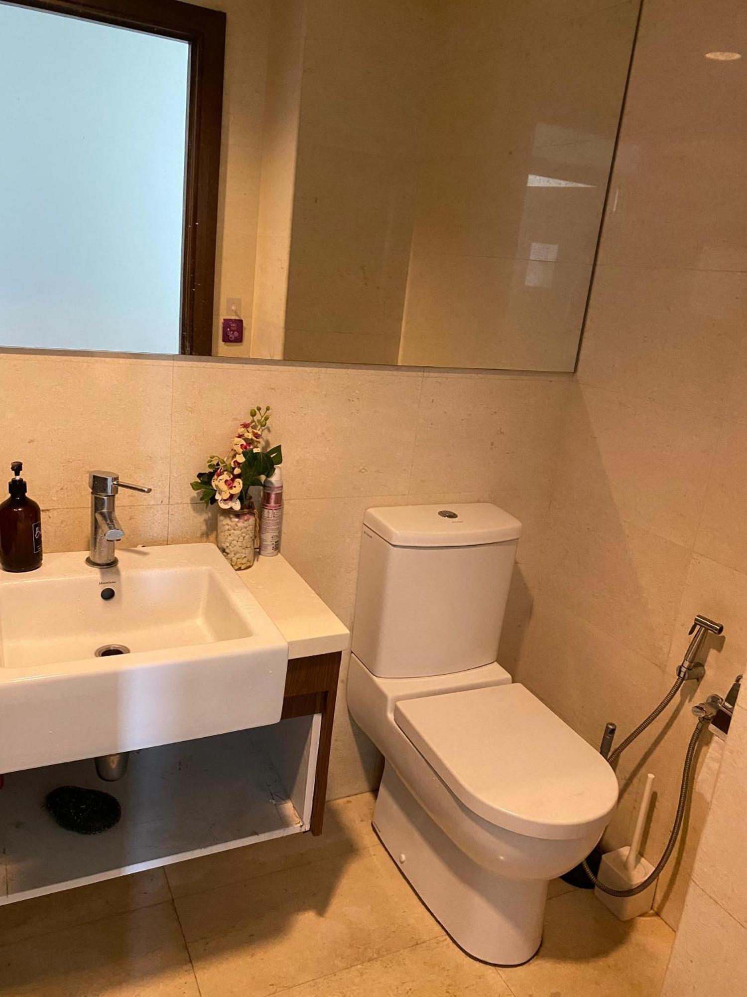 Regalia Bestfriend Hostel Куала Лумпур Екстериор снимка
