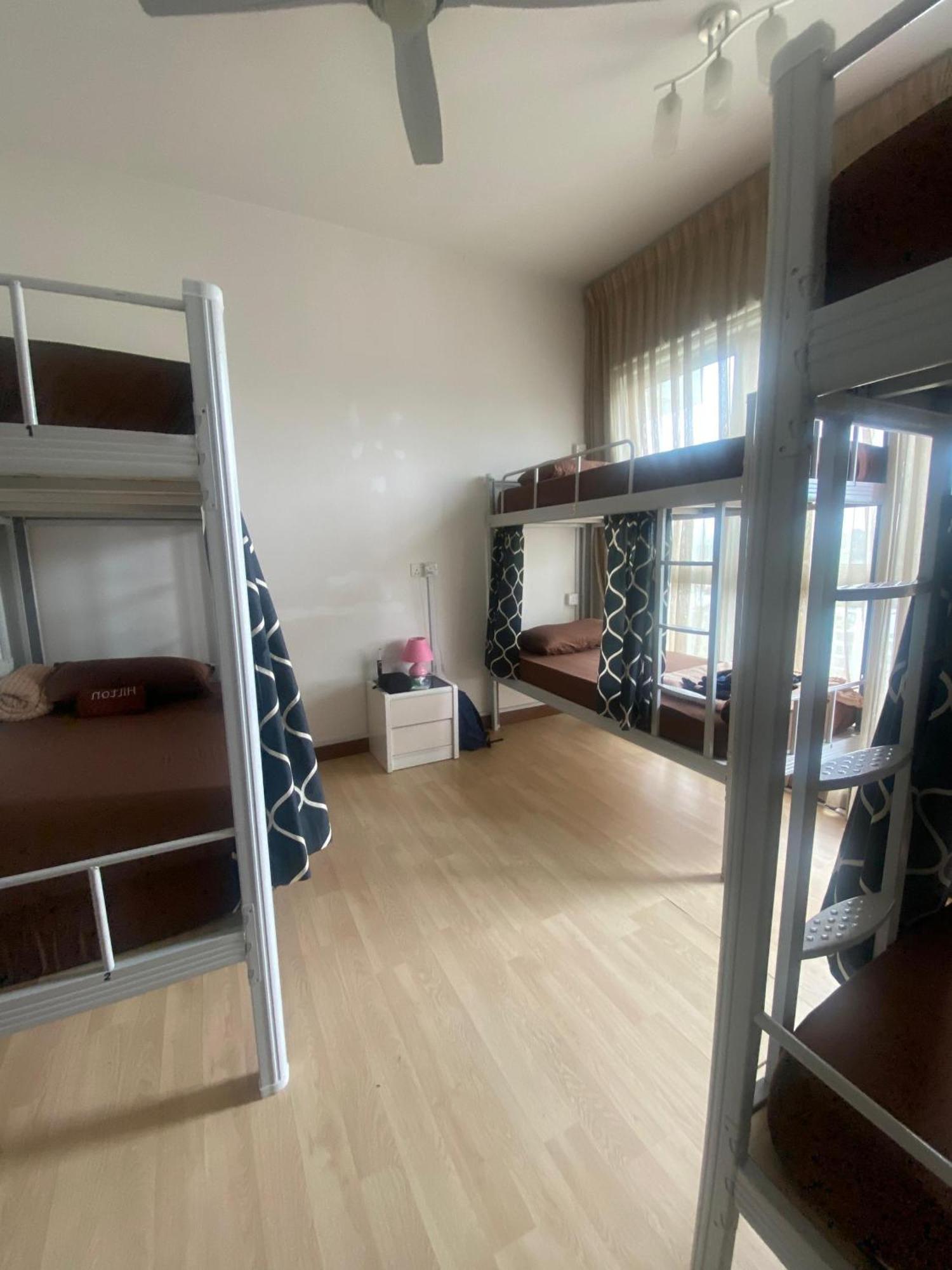 Regalia Bestfriend Hostel Куала Лумпур Екстериор снимка