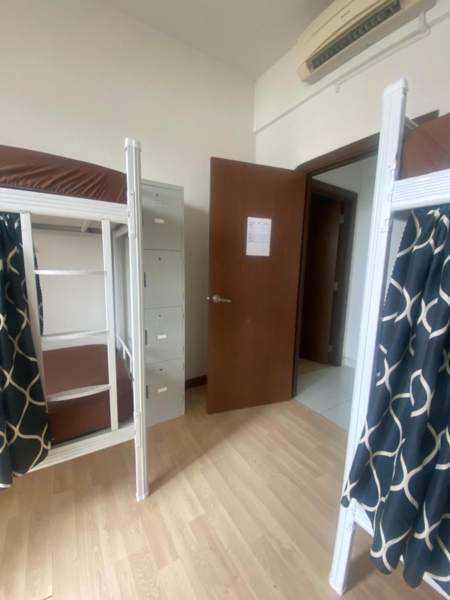 Regalia Bestfriend Hostel Куала Лумпур Екстериор снимка